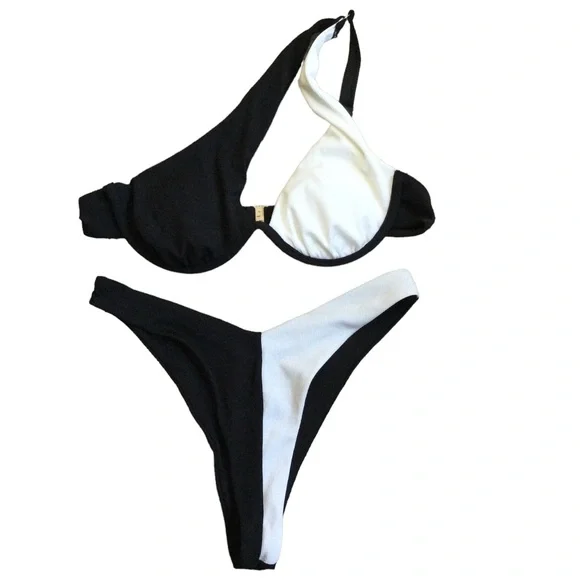 SHEIN Bikini Swimsuit 2 pcs Black White Colorblock - Picture 1 of 3